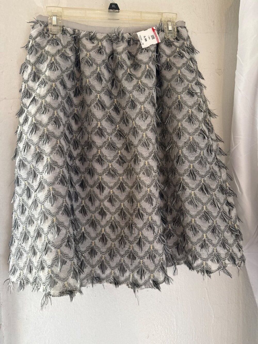 Anthropologie Sunday in Brooklyn Skirt Grey Scalloped w/ Fringe Sz S